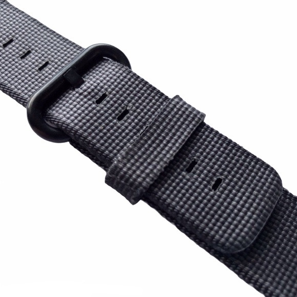 5/$20 NEW Black Nylon Apple Watch Band 38/40/41mm M - Picture 6 of 7